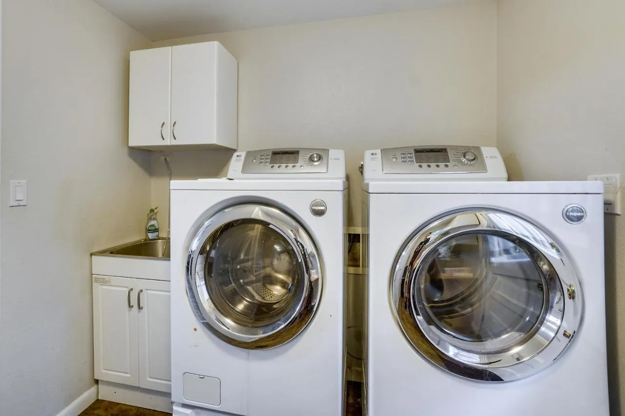 Denver Vacation Rental With Grill - 7 Mi To Downtown 0*,